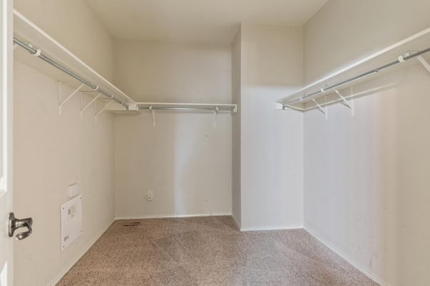 Interior, Walk-in Closets