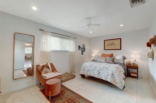 Bedroom, Interior, Recessed Lighting