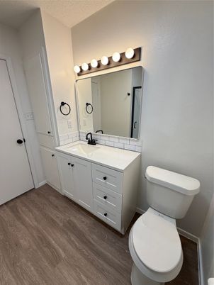 Bathroom, Dual Sink Vanities, Interior, Wood Texture Flooring