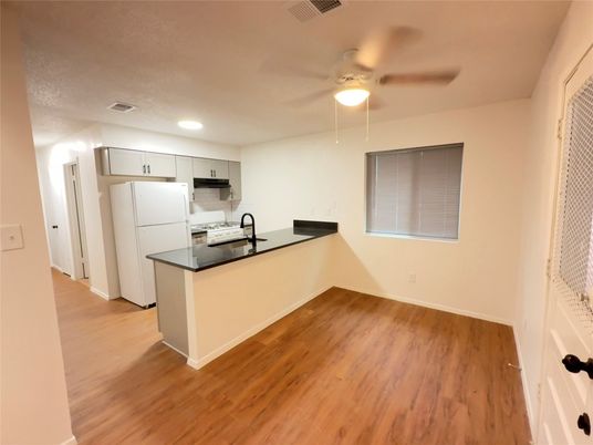 Interior, Kitchen, Recessed Lighting, Wood Texture Flooring