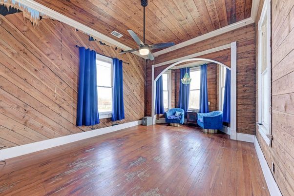 Empty room, Interior, Wooden Ceilings, Wood Texture Flooring, Wooden Walls