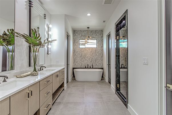 Bathroom, Dual Sink Vanities, Free Standing Baths, Interior, Pendant Lights, Recessed Lighting