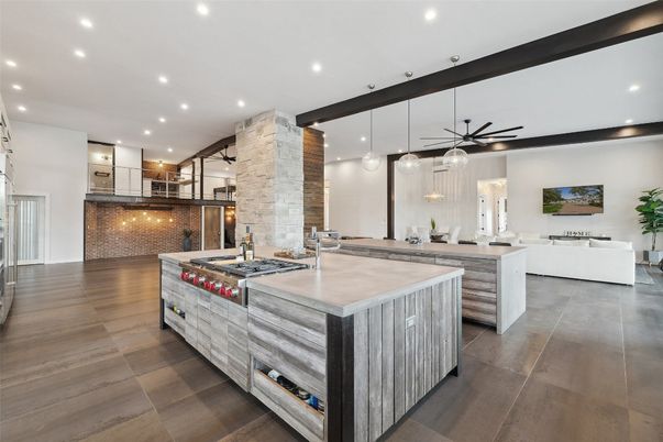 Interior, Kitchen, Living room, Pendant Lights, Recessed Lighting, Stainless Steel Appliances, Wood Texture Flooring
