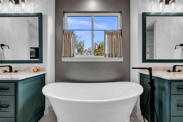 Bathroom, Dual Sink Vanities, Free Standing Baths, Interior