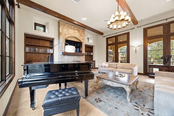 Interior, Living room, Pendant Lights, Piano, Recessed Lighting, Stone Walls