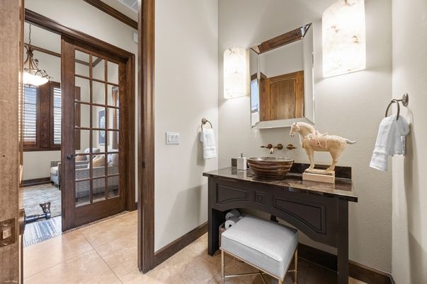Bathroom, Interior