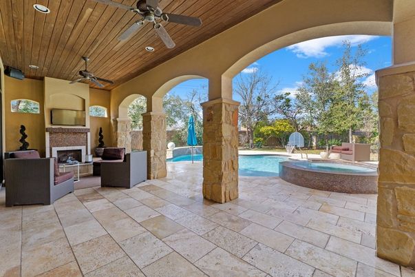 Exterior, Fireplace, Pool
