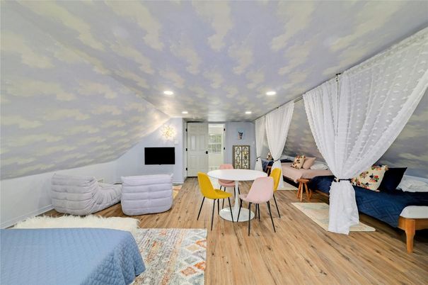 Dining room, Interior, Recessed Lighting, Wood Texture Flooring