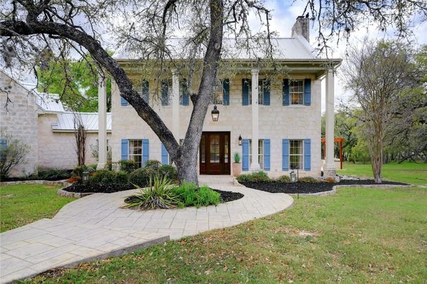 Backyard, Exterior, Facade, Georgian