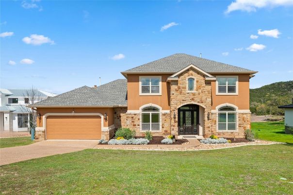 Attached, Exterior, Facade, Brick Traditional