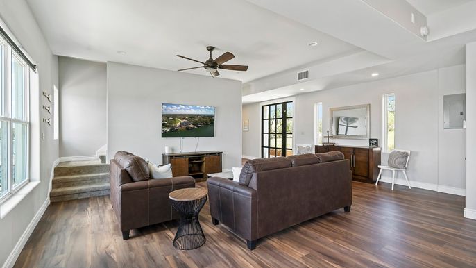 Interior, Living room, Recessed Lighting, Wood Texture Flooring
