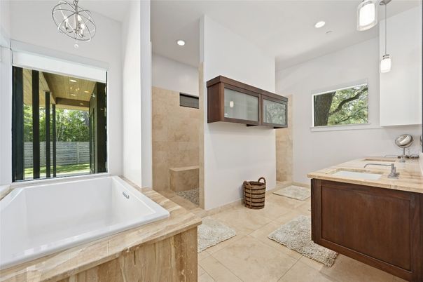 Bathroom, Interior, Pendant Lights, Recessed Lighting