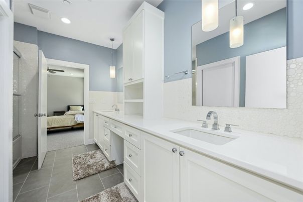 Bathroom, Bedroom, Dual Sink Vanities, Interior, Pendant Lights, Recessed Lighting