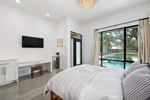 Bedroom, Home Office, Interior, Recessed Lighting, Wood Texture Flooring