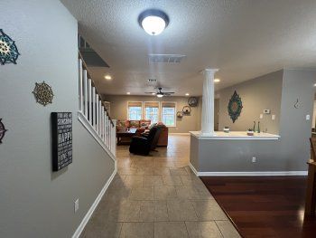 Bathroom, Interior, Living room, Recessed Lighting, Wood Texture Flooring