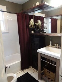 Bathroom, Interior