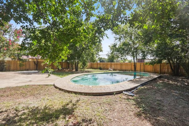 Backyard, Exterior, Pool