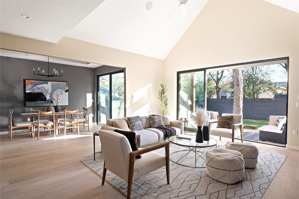 Dining room, Interior, Living room, Pendant Lights, Recessed Lighting, Wood Texture Flooring