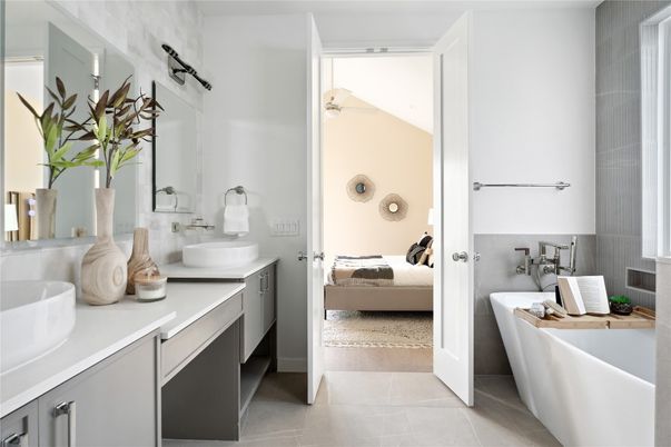 Bathroom, Bedroom, Dual Sink Vanities, Interior