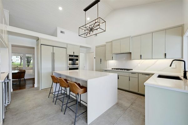 Interior, Kitchen, Pendant Lights, Recessed Lighting, Stainless Steel Appliances