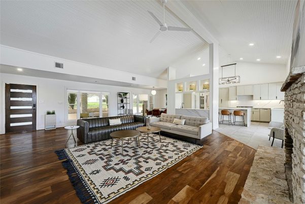 Interior, Kitchen, Living room, Pendant Lights, Recessed Lighting, Wood Texture Flooring