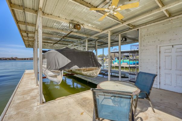 Exterior, Water