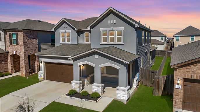 Attached, Exterior, Facade, Mediterranean