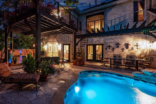 Exterior, Pool