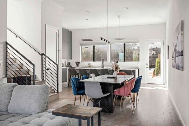 Dining room, Interior, Kitchen, Pendant Lights, Recessed Lighting, Wood Texture Flooring
