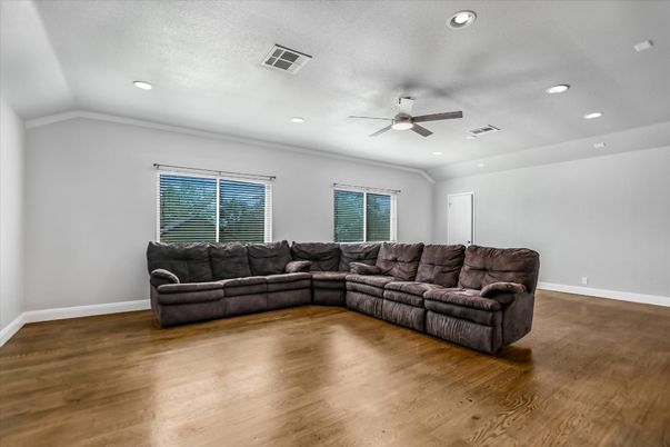 Interior, Living room, Recessed Lighting, Wood Texture Flooring