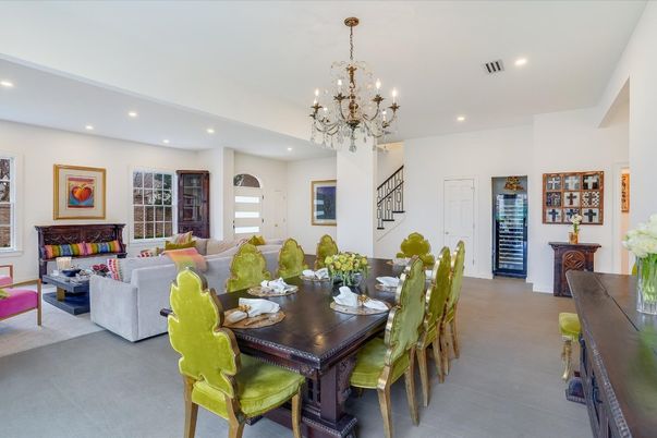 Chandelier, Dining room, Interior, Living room, Recessed Lighting