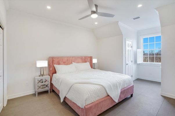 Bedroom, Interior, Recessed Lighting