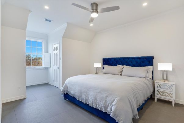 Bedroom, Interior, Recessed Lighting