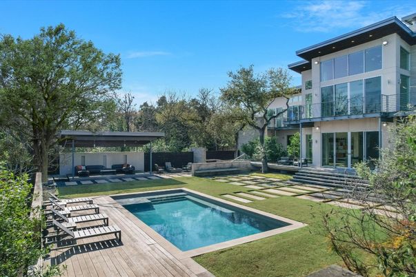 Backyard, Exterior, Pool