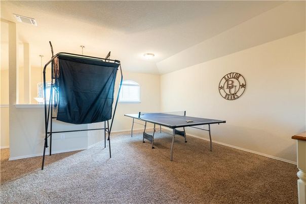 Game Room, Interior