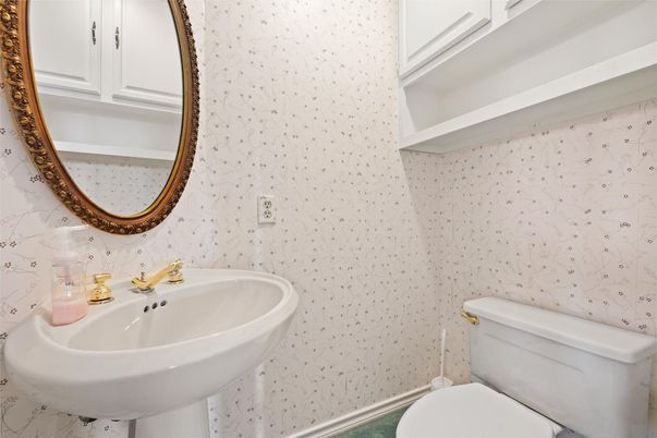Bathroom, Interior
