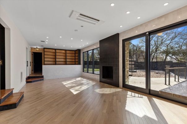 Interior, Recessed Lighting, Wood Texture Flooring