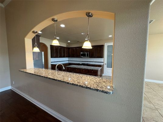 Interior, Kitchen, Pendant Lights, Recessed Lighting