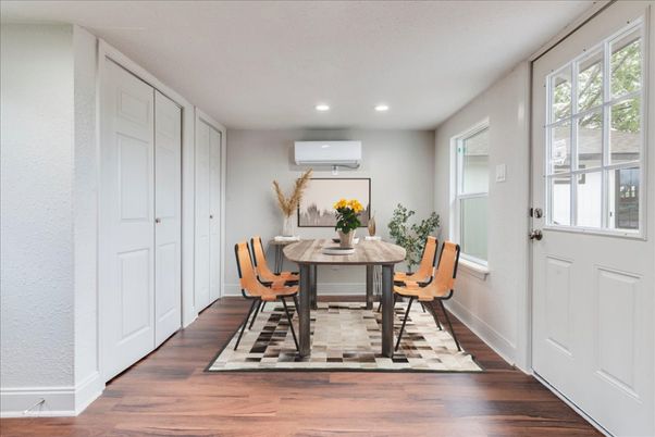 Dining room, Interior, Recessed Lighting, Wood Texture Flooring
