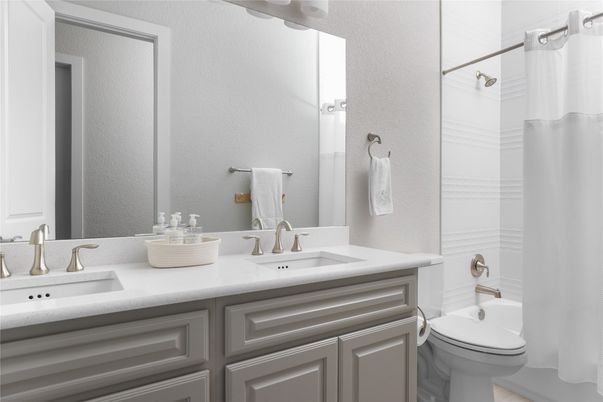 Bathroom, Dual Sink Vanities, Interior
