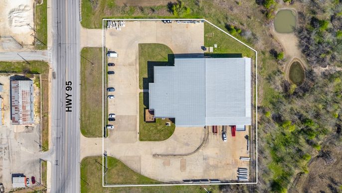 Exterior, Drone