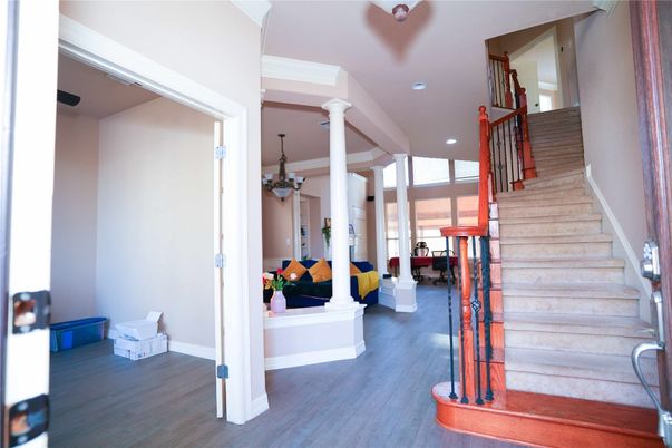 Chandelier, Interior, Recessed Lighting, Wood Texture Flooring