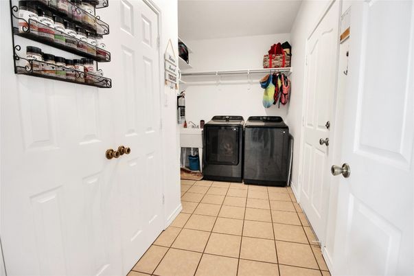 Interior, Washer
