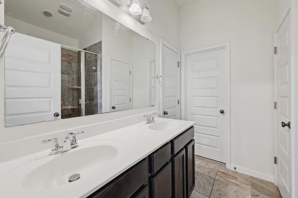 Bathroom, Dual Sink Vanities, Interior