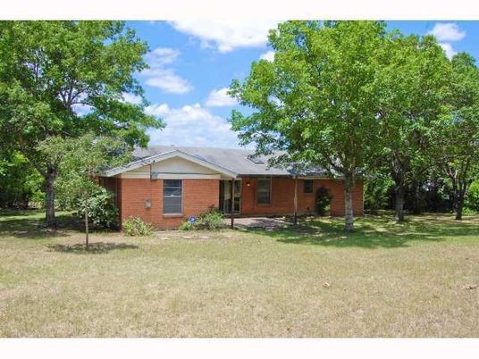 Backyard, Exterior, Facade, Brick Facade, Ranch