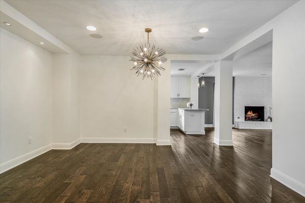 Fireplace, Interior, Kitchen, Pendant Lights, Recessed Lighting, Wood Texture Flooring