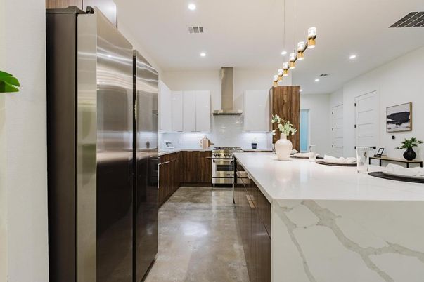 Interior, Kitchen, Pendant Lights, Recessed Lighting, Stainless Steel Appliances