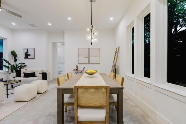 Dining room, Interior, Living room, Pendant Lights, Recessed Lighting