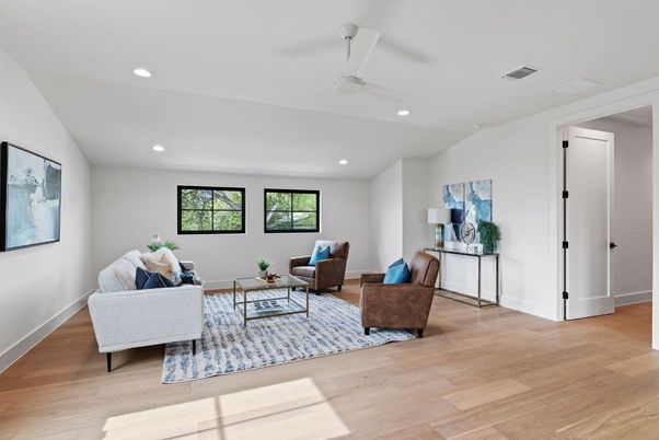 Interior, Living room, Recessed Lighting, Wood Texture Flooring
