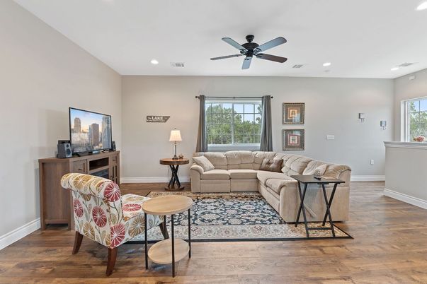 Interior, Living room, Recessed Lighting, Wood Texture Flooring